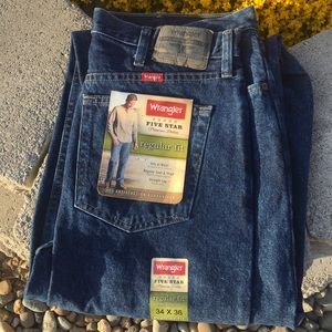 🌸NWT Wrangler Jeans🌸